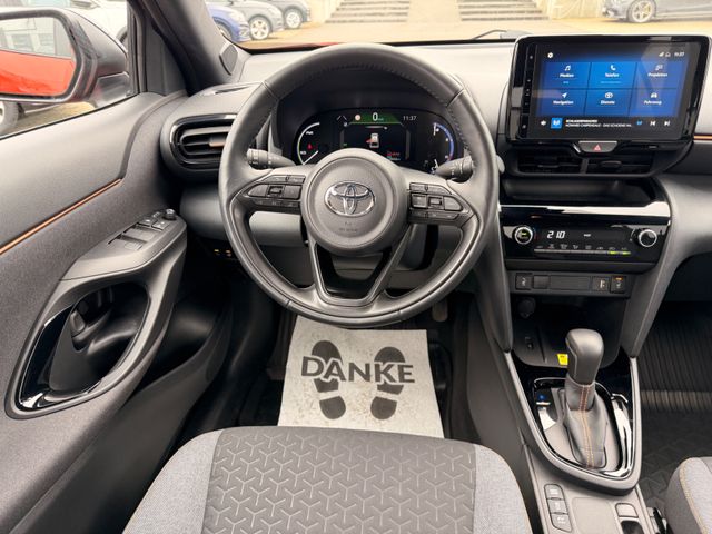 Toyota Yaris Cross Hybrid FWD Spicy Edition + Bear Lock