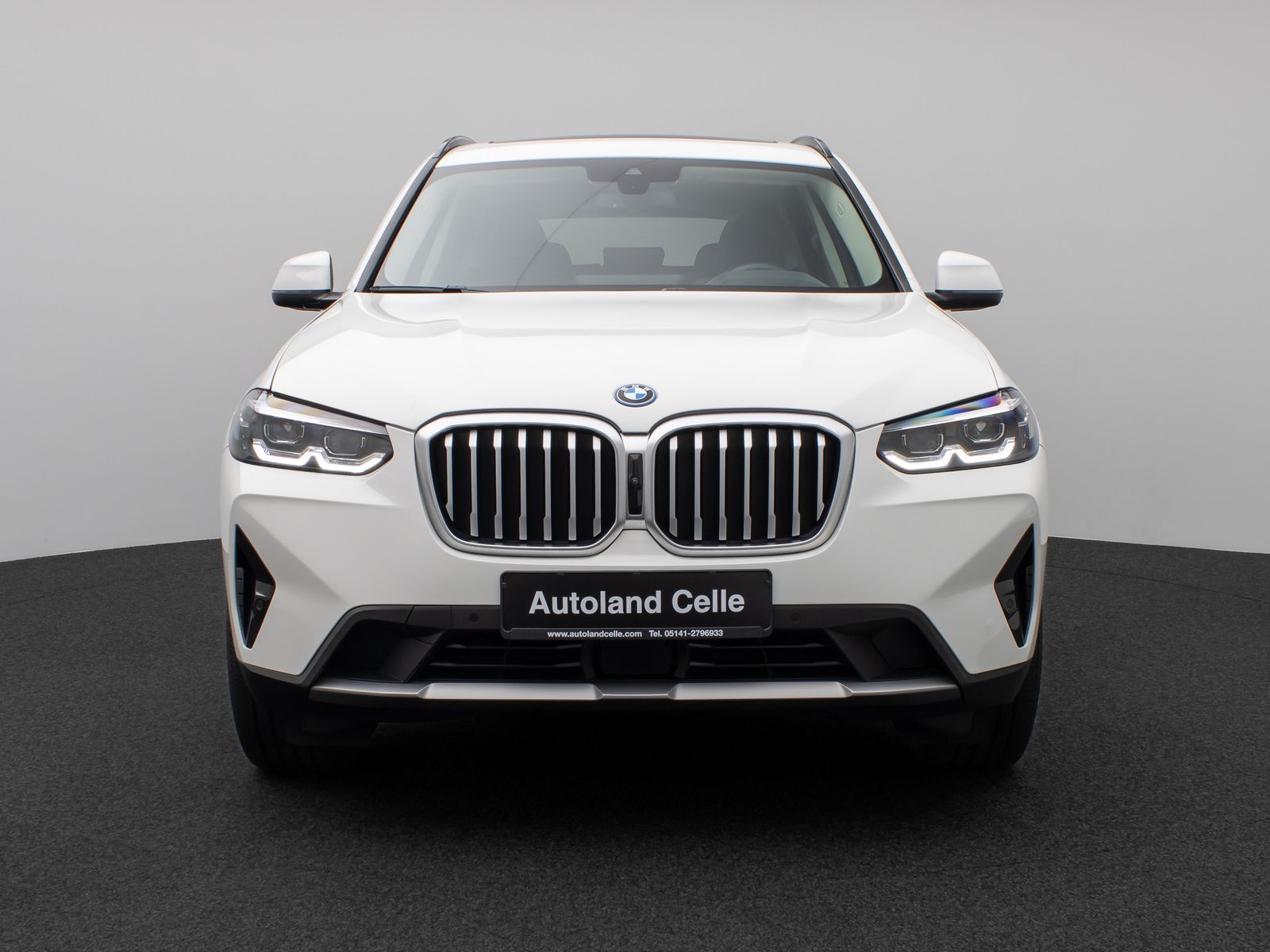 Fahrzeugabbildung BMW X3 xD30e Panorama 360°HUD DAB H/K Komfort 20Zoll