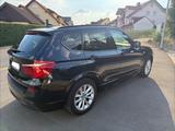 BMW X3 xDrive20i - 2012 - 103.000 km - BMW: 3.0