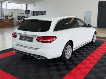 Mercedes C 200 - 4