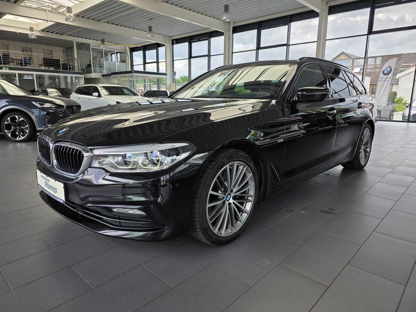 BMW 520d Touring Sport Line HUD/PANO/AHK/RFK/Adapt.L