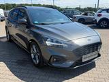 Ford Focus Turnier ST-Line - Ford Focus ST mit Hybrid-Antrieb (Benzin/Elektro)