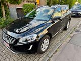 Volvo XC60 Aut.Summum AWDLederNaviBlisTopE-KlapeMemory - gebrauchte Volvo XC60 aus dem Jahr 2015