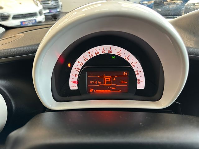 Smart ForFour Basis 52 kW *Klima*Radio*BT*Tempomat*