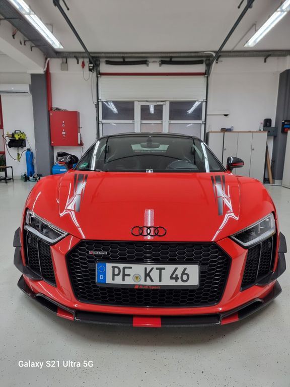 Audi R8