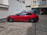 Mercedes-Benz C 400 4MATIC *AMG-Line *Night*Keyless* - Mercedes-Benz C 400 von privat