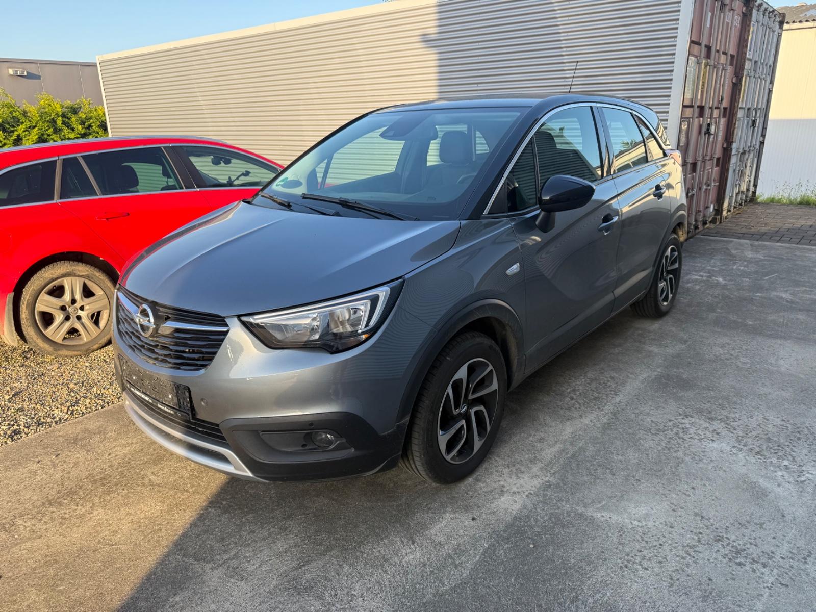 Opel Crossland (X), Sitzh., AHK, 8-fach