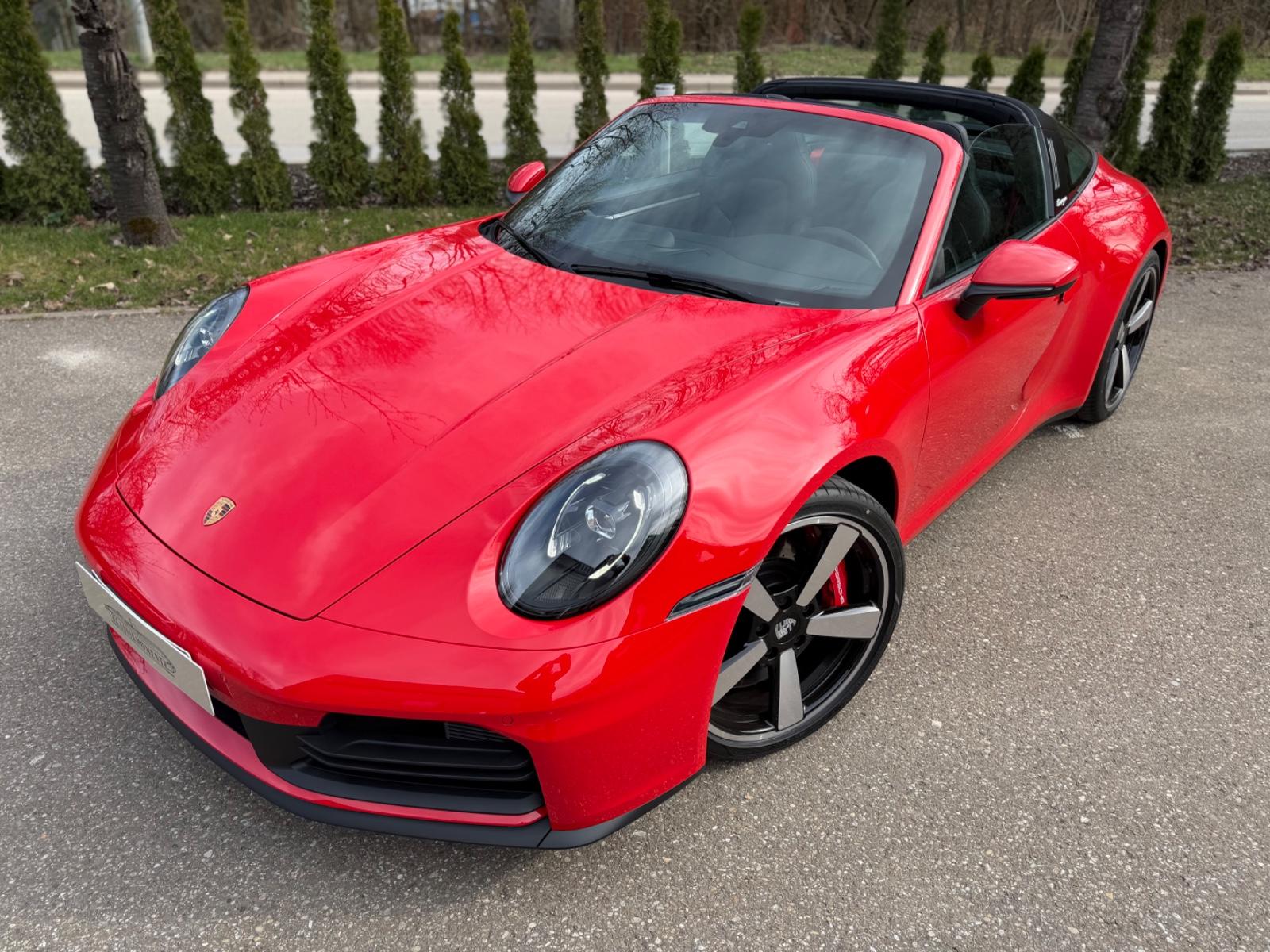 Porsche 992.2 Targa 4S/Sport Chrono/21"/Sport-Abgas/