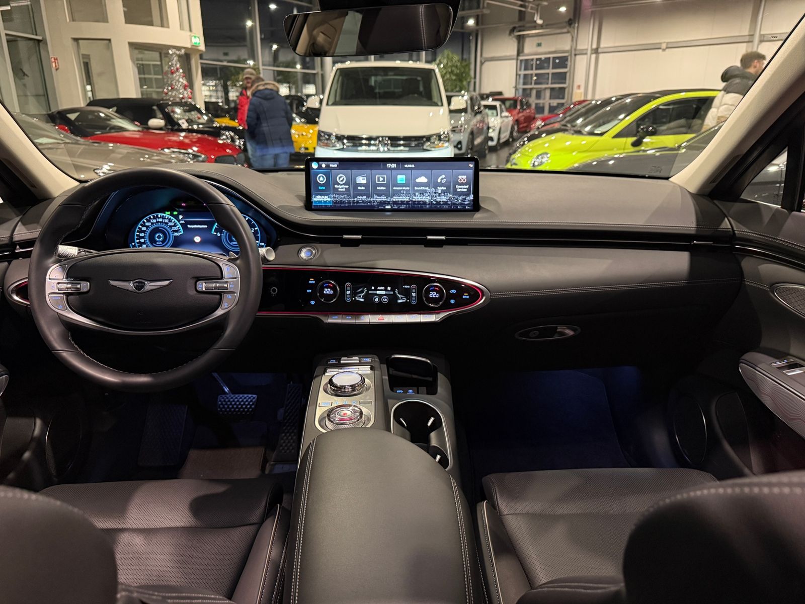 Fahrzeugabbildung Genesis GV70 Luxury 4WD PANO 360° HUD LED