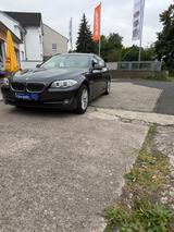 BMW 520i Touring Garantie Bi-Xenon Leder Navi - BMW 520 mit Benzin-Antrieb: Automatik