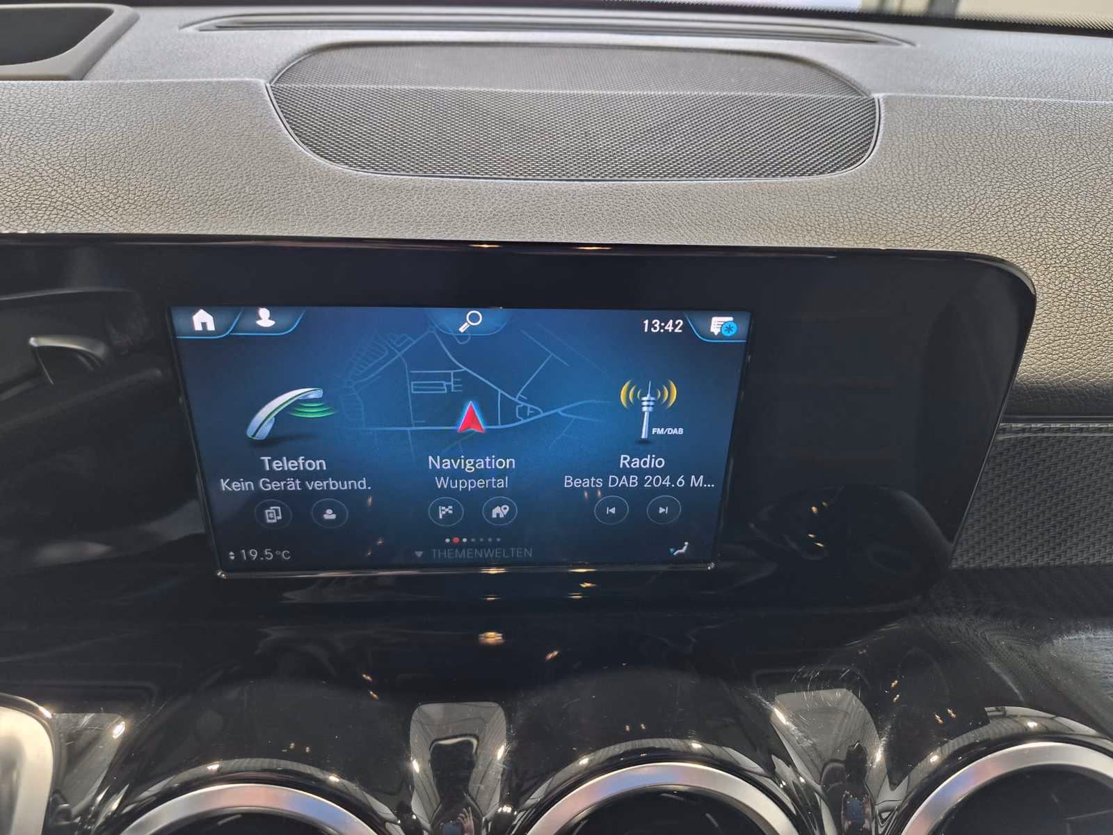 Mercedes-Benz GLB AMG Line 4Matic AHK LED Kamera HeadUp, миниатюра 11