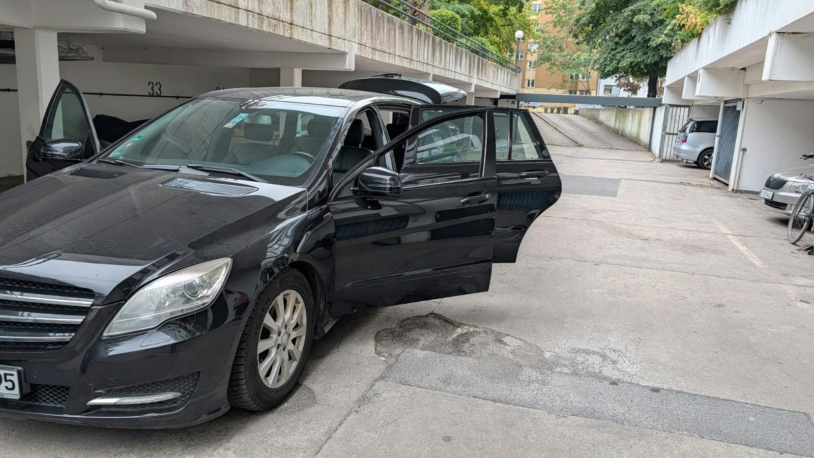 Mercedes-Benz R350 2010 — photo 10