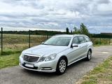 Mercedes-Benz E 250 CDI 4MATIC BlueEFFICIENCY Autom. - - Mercedes-Benz E 250 in Karlsruhe