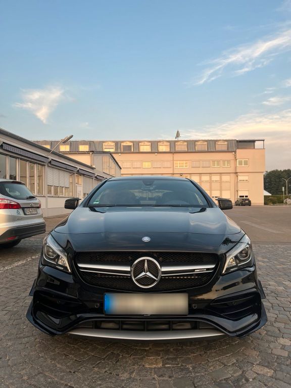 Image of Mercedes-Benz CLA 45 AMG