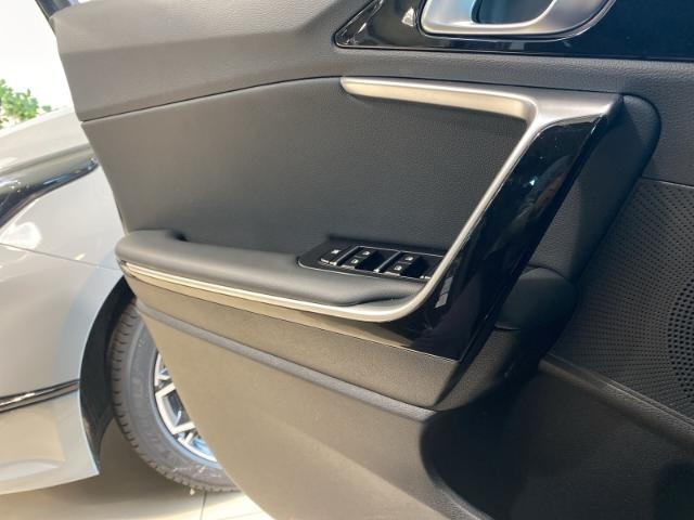 Kia Ceed_sw 1.0 T-GDI Vision Sitzheizung Rückfahrkam