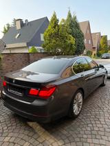 BMW 730d Schiebedach/Leder/Sitzheizung - BMW 730 in Düsseldorf