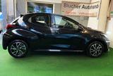 Toyota Yaris Hybrid Team Deutschland Nur 5600 Km - Toyota Yaris: Schwarz
