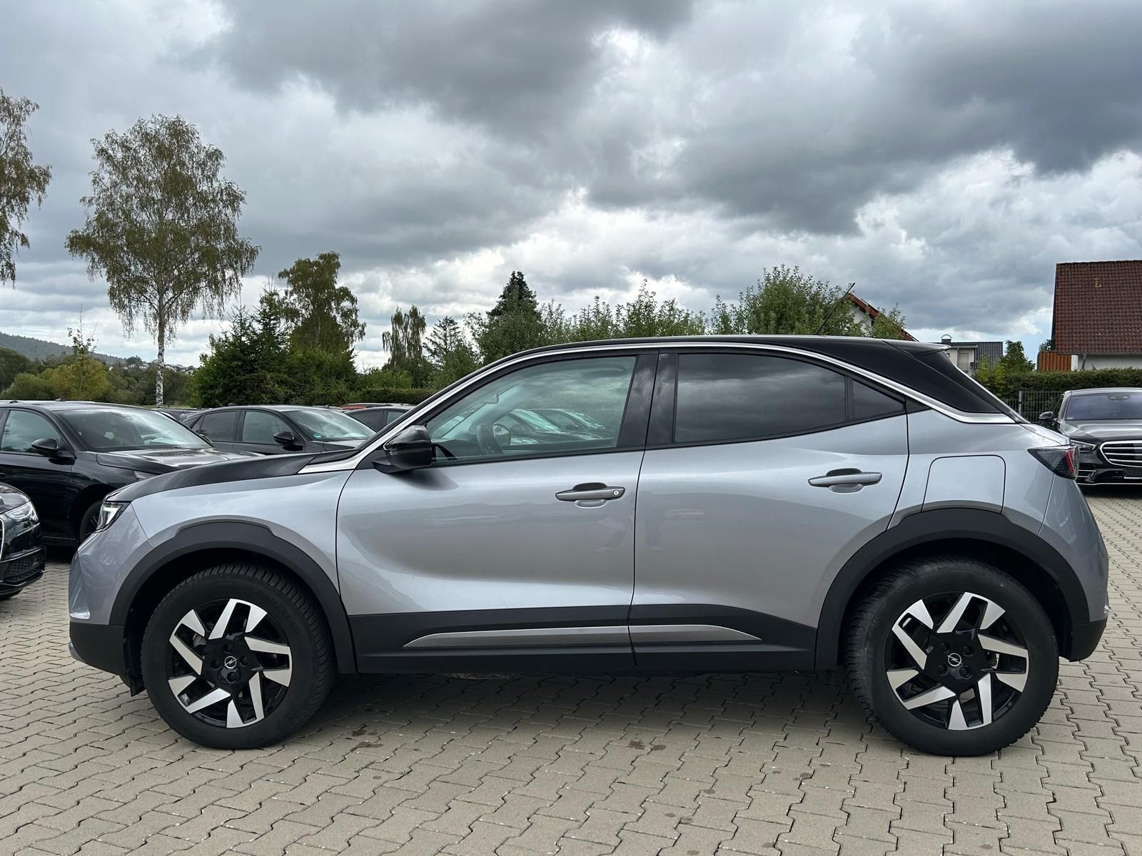Fahrzeugabbildung Opel Mokka elektro°50 kWh°SOH 99%°Kamera°LED°