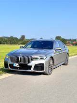 BMW 730d xDrive - Luxus bis nahezu Vollausstattung - BMW 730 Gebrauchtwagen in München