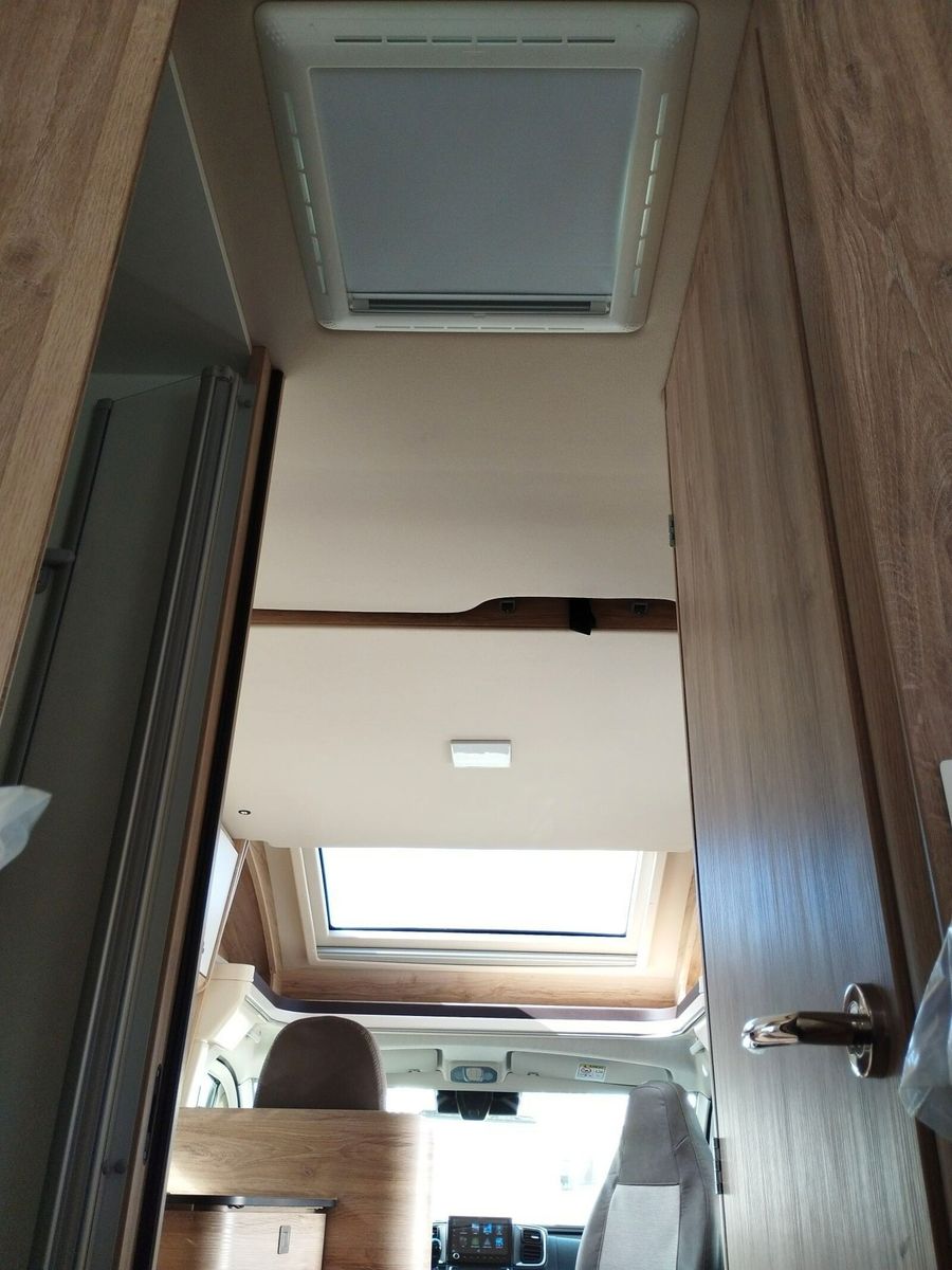 Fahrzeugabbildung Eura Mobil Profila RS PRS 720 EB RückfahrCAM, 180 PS Autom.