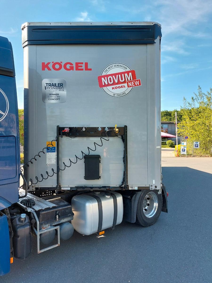 Kögel S24 Tautliner Mega-SAF-Edscha-3m