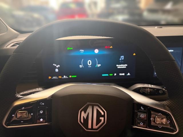 MG HS 200 kW Luxury PHEV MY25.5 El. Navi+Memory Sit, миниатюра 8