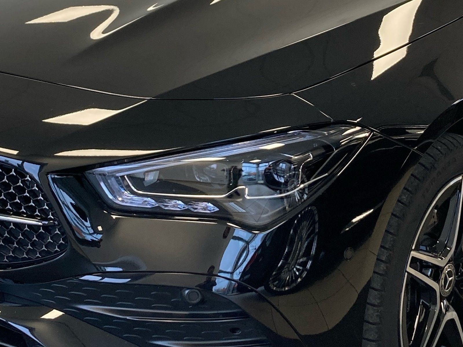 Fahrzeugabbildung Mercedes-Benz CLA 250 e AMG*Pano*Burme*MBeam*Distro*11kW*Night