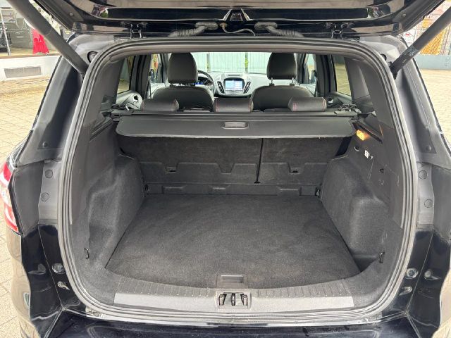 Ford Kuga ST-Line