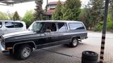 Chevrolet Suburban - Chevrolet Suburban: Pickup
