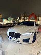Jaguar XF 20d 180PS R-Sport Automatik R-Sport - Jaguar XF: 20d