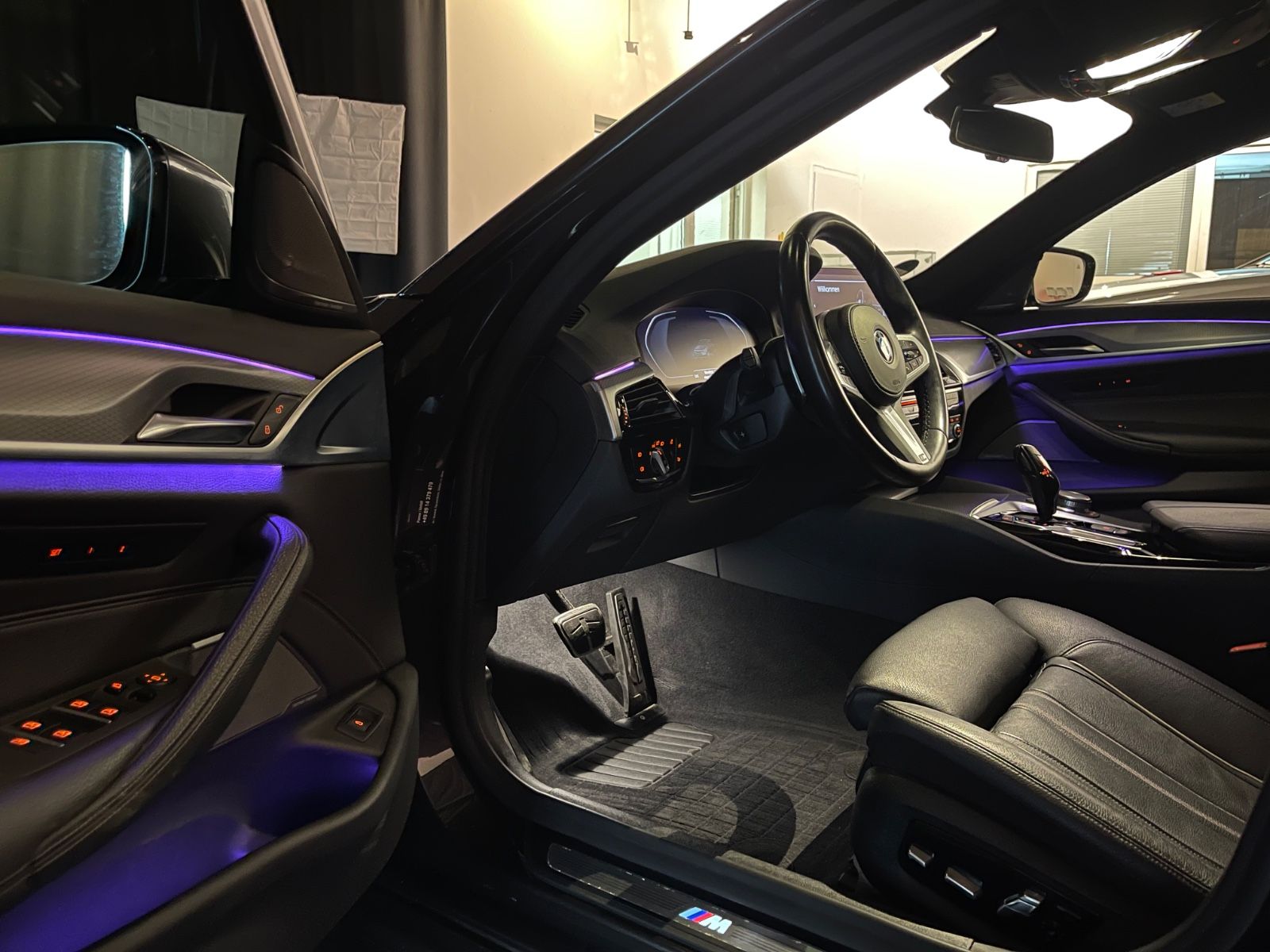 BMW 530D M Sport| Panorama | Head-Up | Harman Kardon foto 10