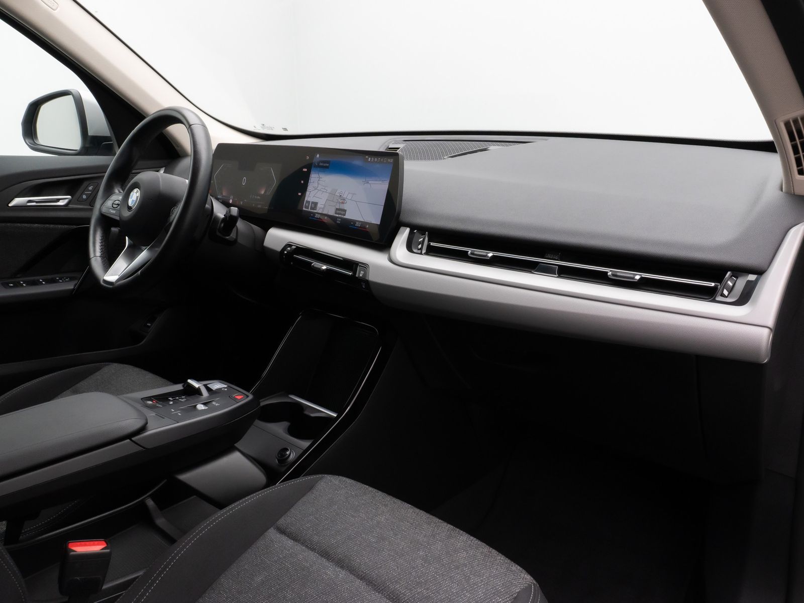 Fahrzeugabbildung BMW X1 sD18d DAB Kamera GeschwindigReg LED Widscreen