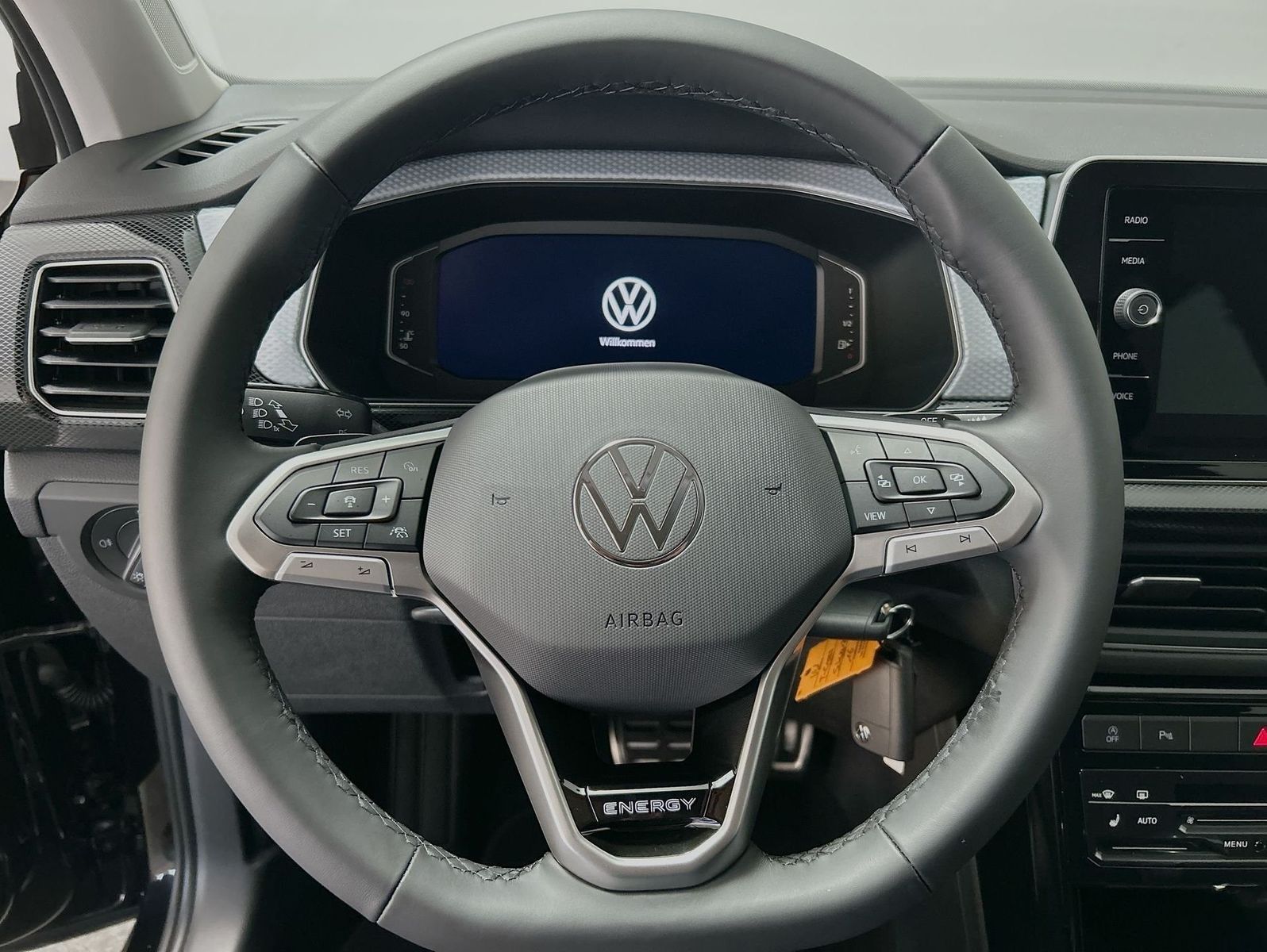 Volkswagen T-Cross - Bild 9