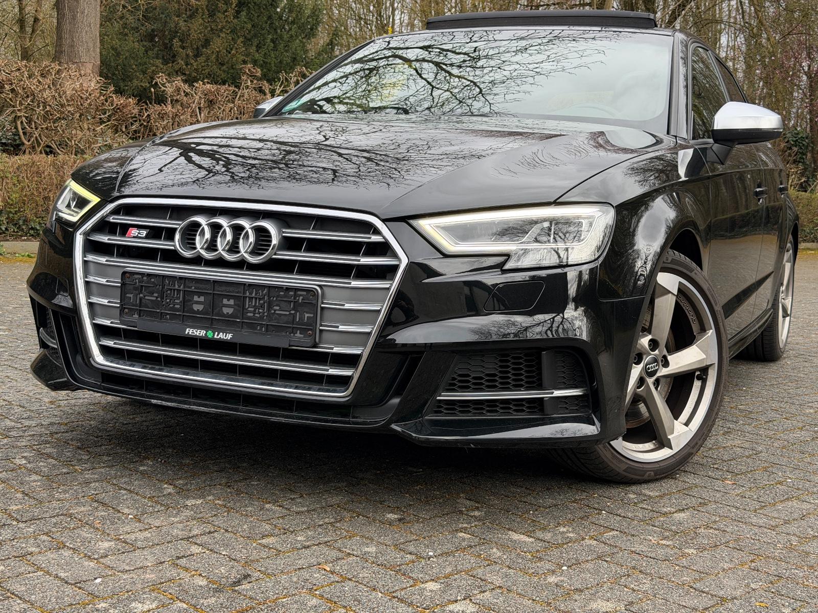 Audi S3 Sportback 2.0 TFSI quattro|PANO|1.HAND|LED|