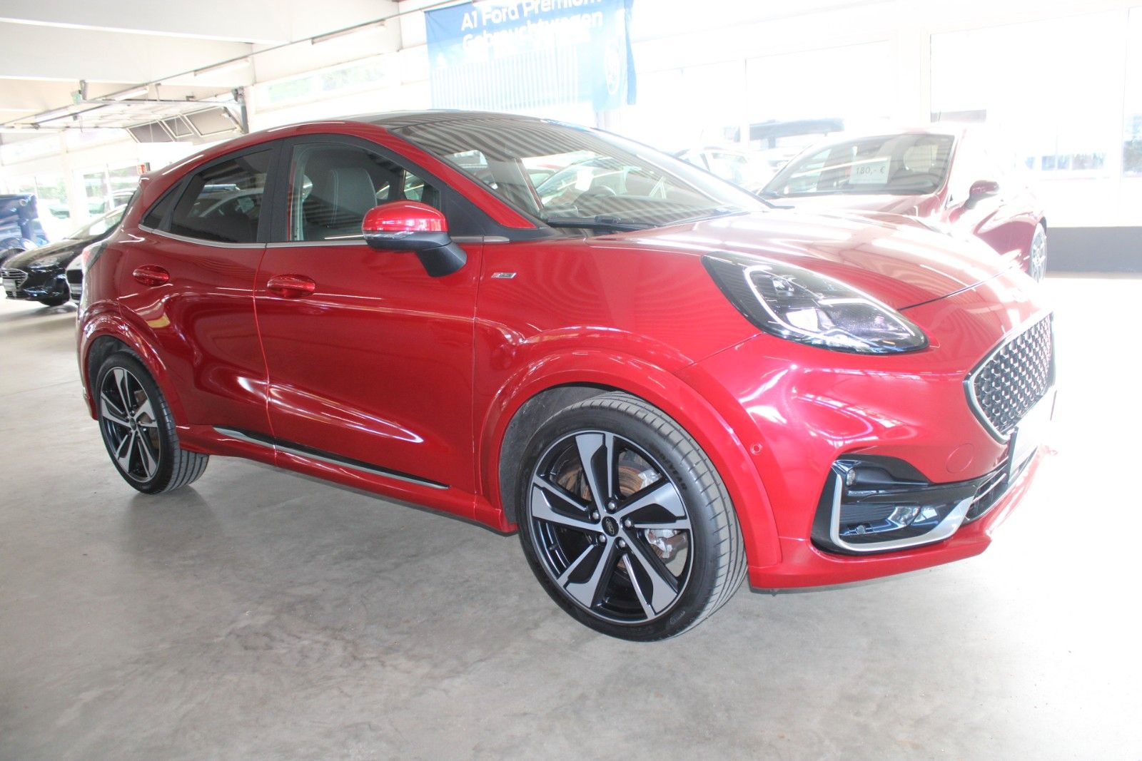 Fahrzeugabbildung Ford Puma ST-Line Vignale Aut. Bi-LED B&O PANO LEDER