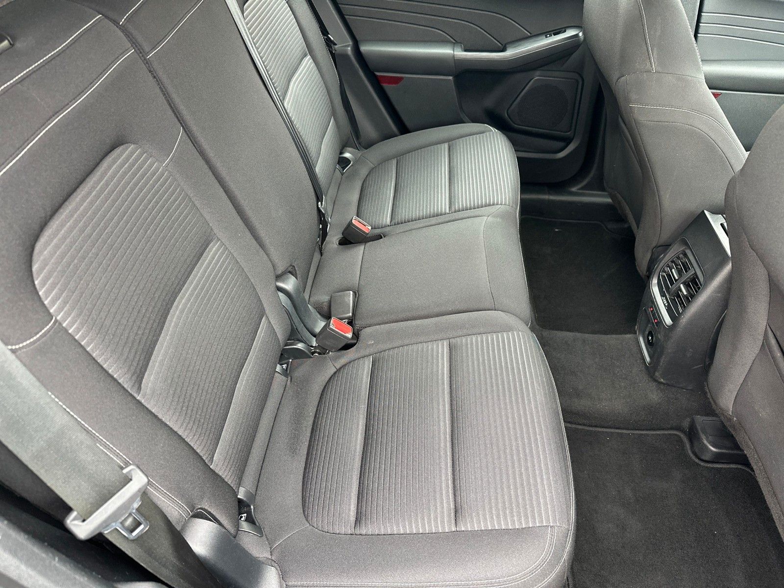 Fahrzeugabbildung Ford Kuga Plug-In Hybrid Titanium, AHK, TECHNOLOGIEPA