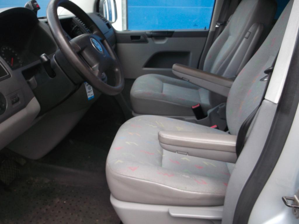 Volkswagen T5 Transporter