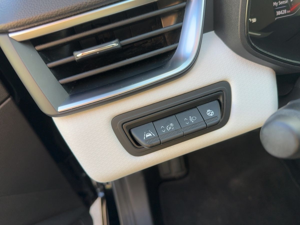 Fahrzeugabbildung Renault Clio TECHNO TCe 90 Automatic Kamera