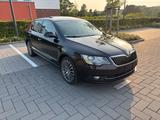 Skoda Škoda Superb 2.0  TSI ((TÜV NUE ))Unfallwagen - Skoda Superb in Aachen