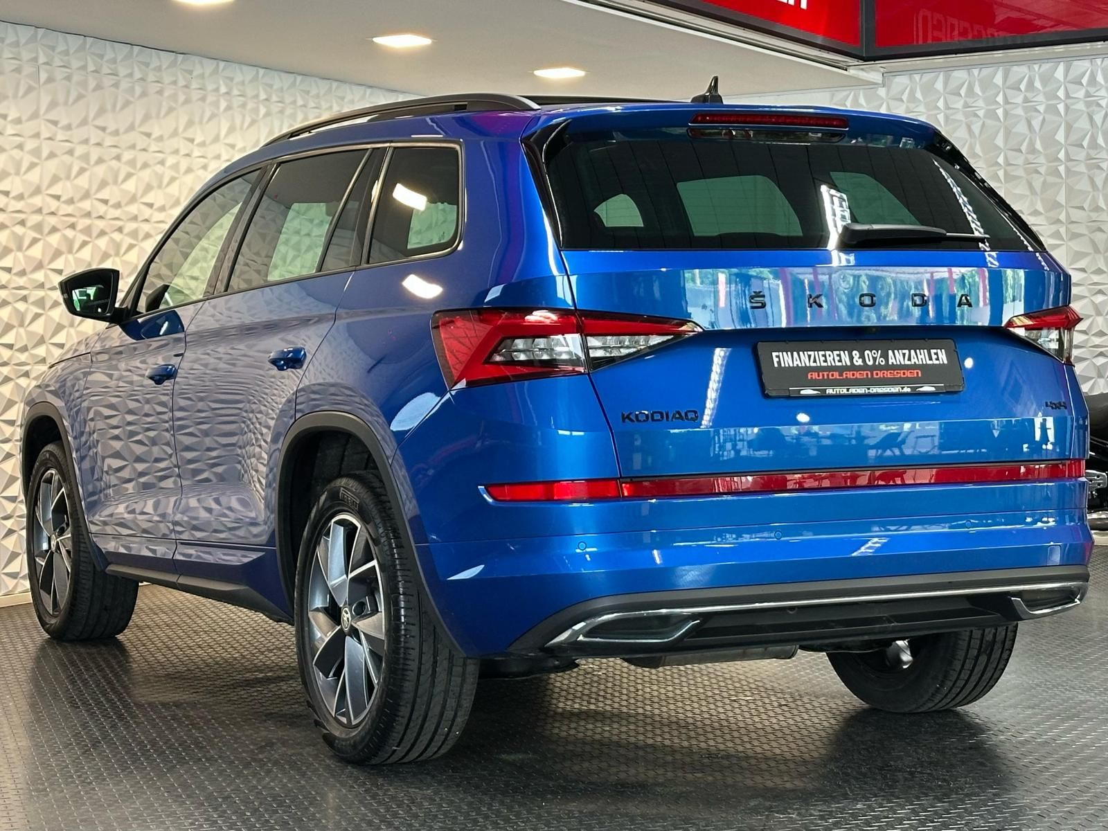 SKODA Kodiaq 2.0TDI SPORTLINE 4x4 LED#AHK#ACC#PANO#CAM - Image 5