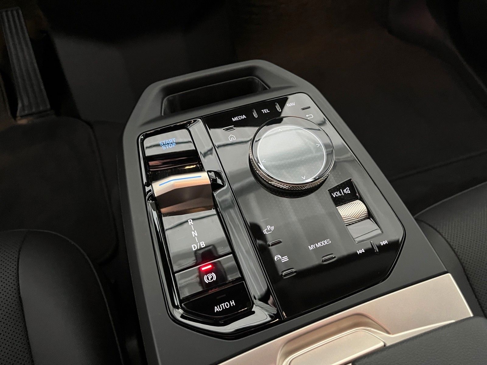 BMW iX - Bild 15