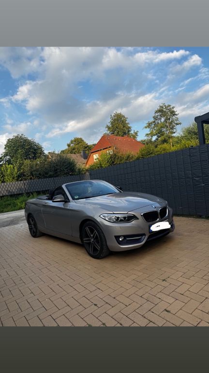 Image of BMW 218