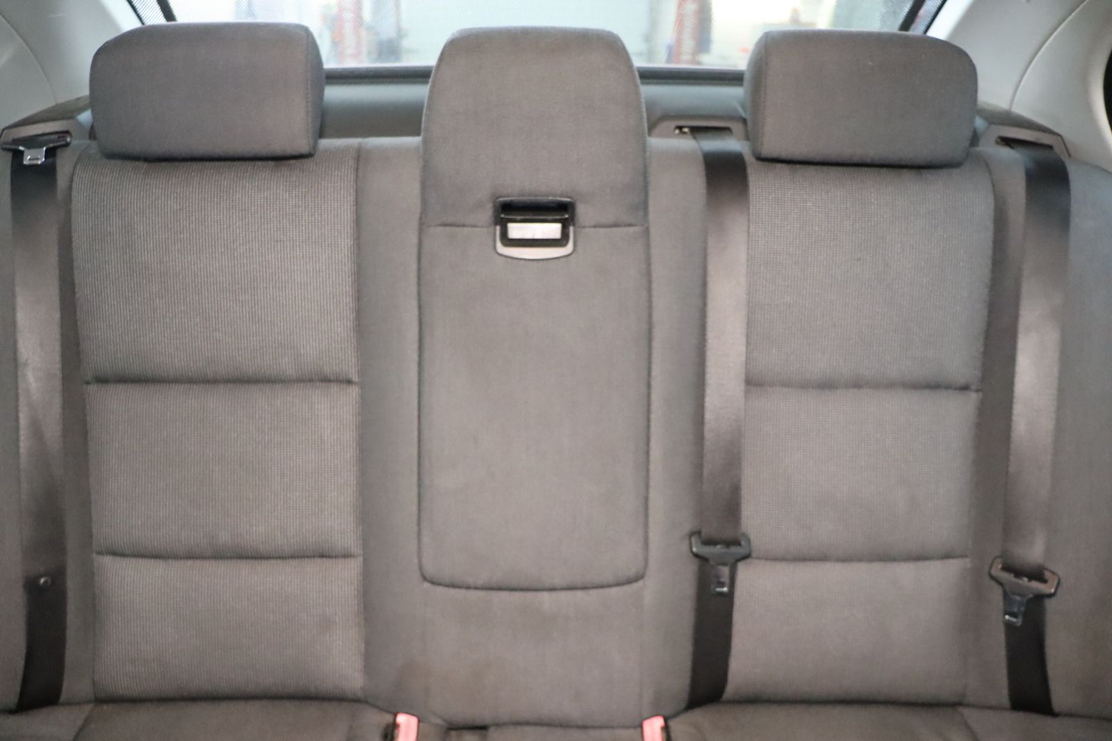 Fahrzeugabbildung BMW 520 i * Sitzhzg. * Tempomat