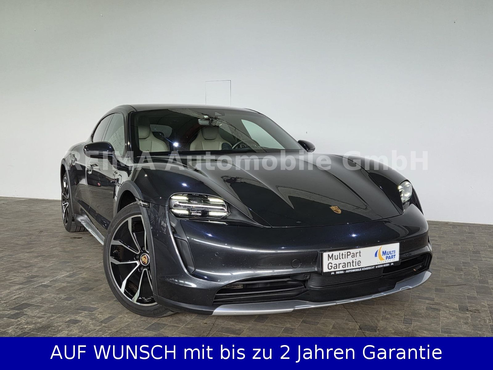 Fahrzeugabbildung Porsche Taycan Cross Turismo 4, Pano, 93KWH, SOH 93,7%