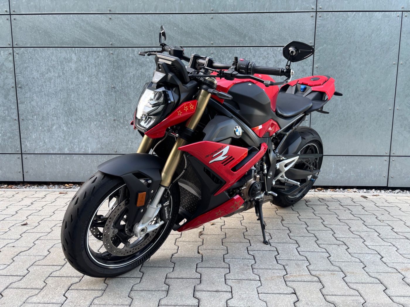 Fahrzeugabbildung BMW S 1000 R Dynamikpaket Kurzer Kennzeichenhalter