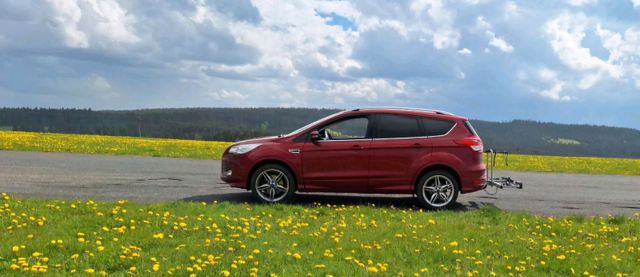 Ford Kuga Automatik 150 PS Individual Allr...