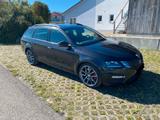 Skoda Škoda Octavia Combi RS 2.0 TSI DSG | DCC | Pano  - Skoda Octavia von privat