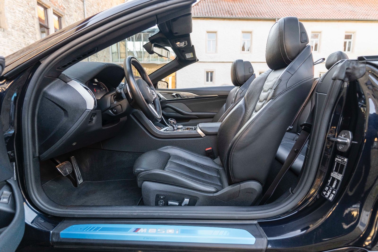 Fahrzeugabbildung BMW M850 i xDrive M-TECHNIC H&K LED 360° CABRIO TOTW