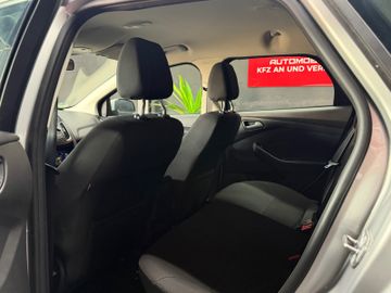 Ford Focus - 9