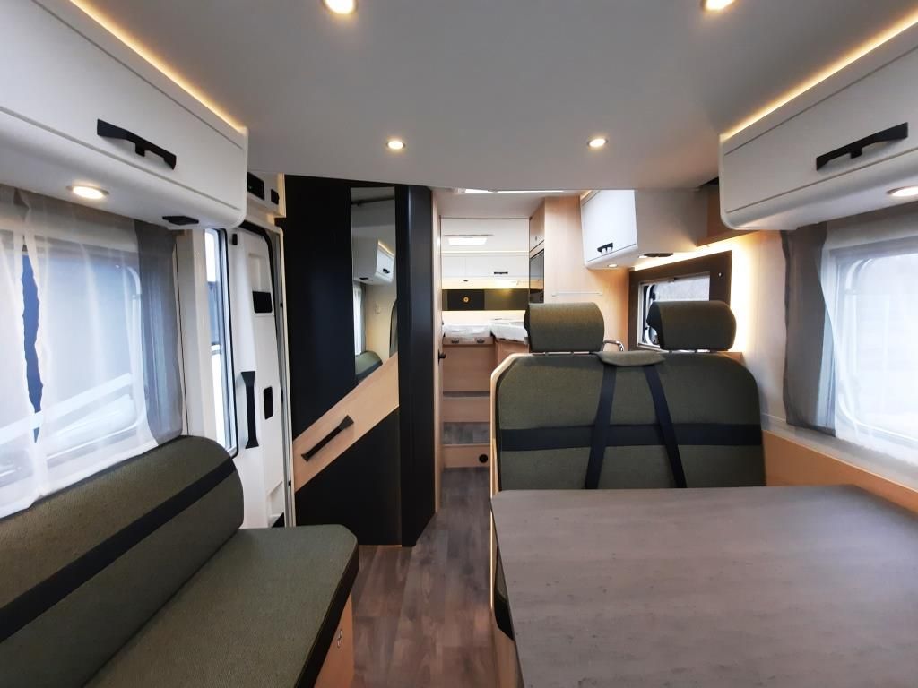 Fahrzeugabbildung Sunlight T 67 Verfüg./Sparen Sie 3.693,- €